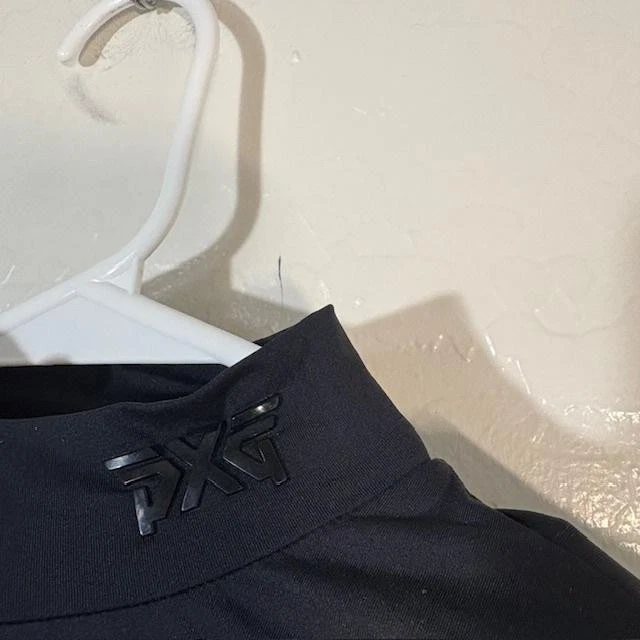 Camisa PXG Feminina XS Preta Manga Longa Decote Simulado Golfe Performance Elástica Ativa - Imagem 2 de 4