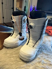 2022 thirtytwo STW Double Boa Snowboard Boots - Women's Size 5