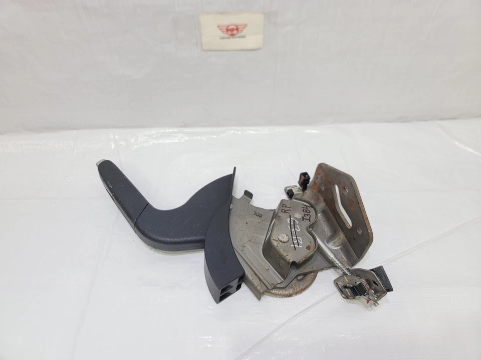 Palanca de control de freno de estacionamiento Hyundai Elantra 2014 2015 2016 OEM 59710-3X520-RY Foto 3 de 4