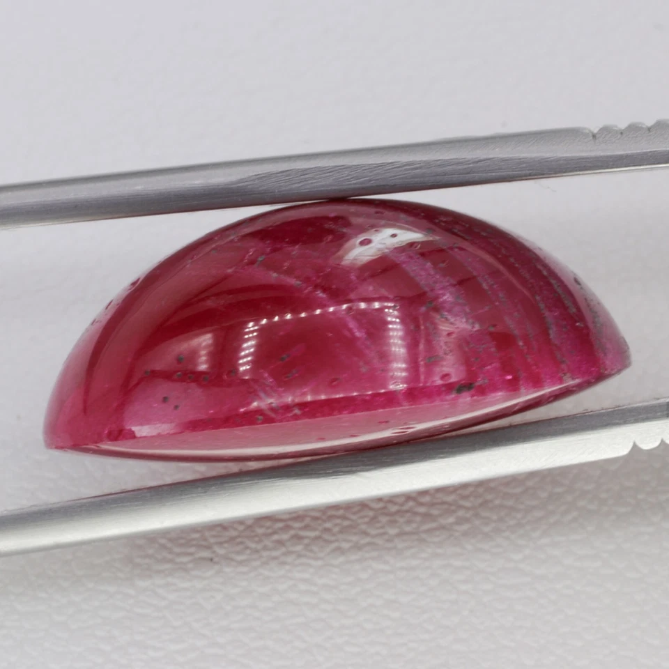 33.5ct Recrystallized Opaque Strong Red Ruby Cabochon 22x17 Lab Grown  - Image 4 of 4