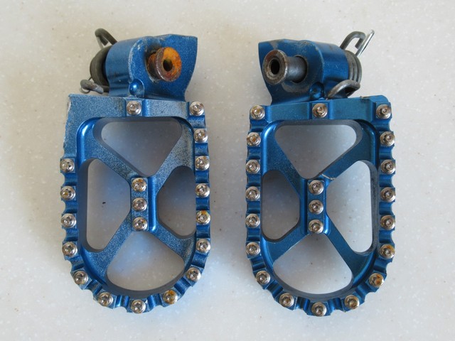 Turner Performance Blue Footpegs Billet Aluminum Rests Fits 2007 Yamaha Yz450f Ebay