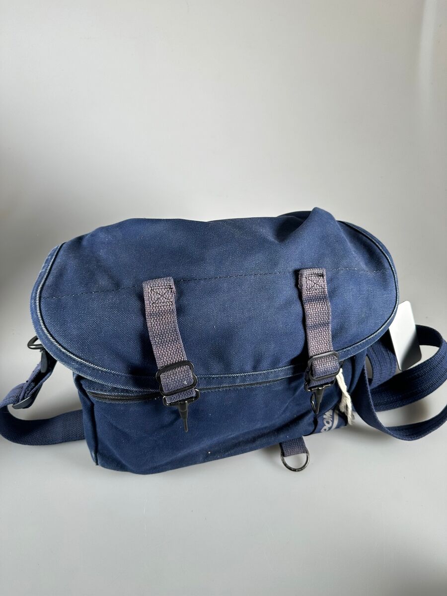 DOMKE F-6 CAMERA SHOULDER BAG IN Blue, with insert RARE | eBay DOMKE F-6 CAMERA SHOULDER BAG IN Blue, with insert RARE | eBay