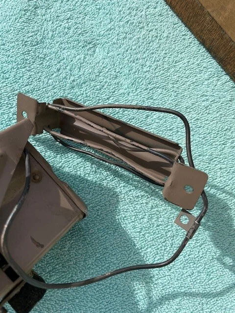 1942 - 1948 Pontiac Streamliner Chieftain NOS Válvula de Controle de Aquecedor HCV #510768 - Imagem 2 de 4