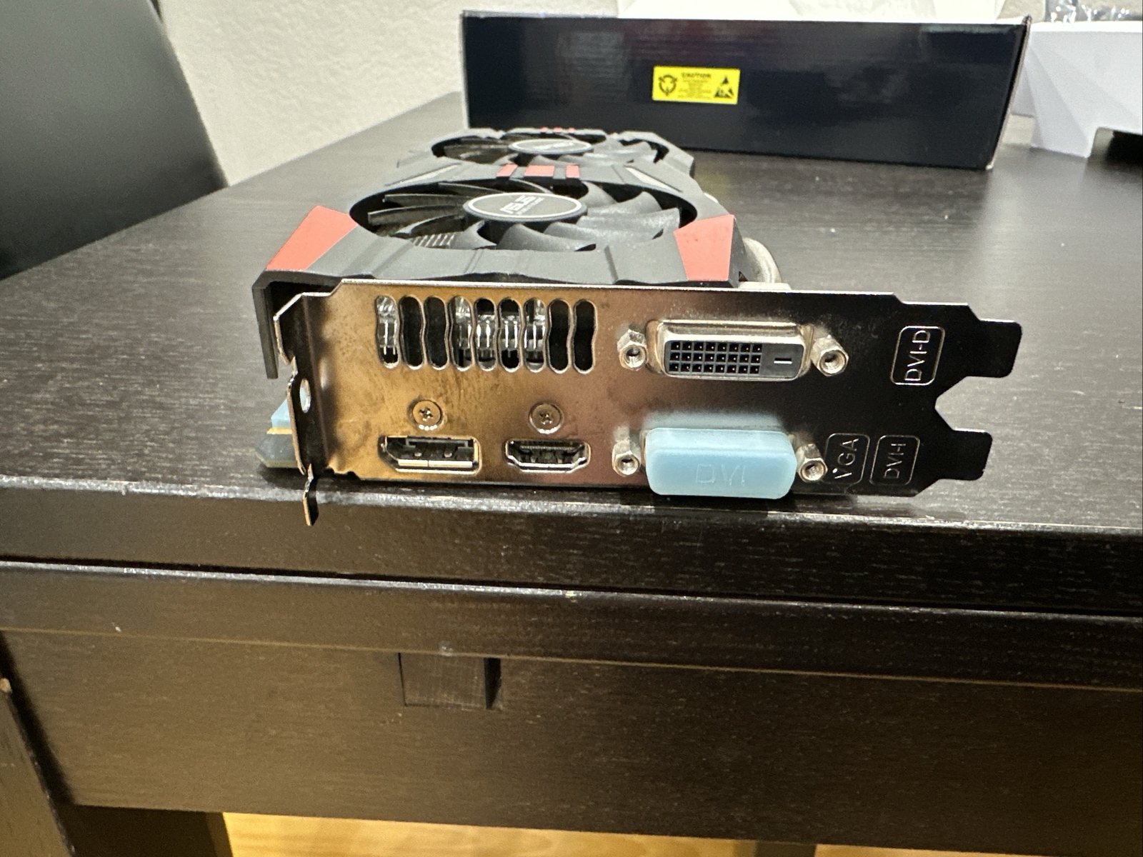 Picture 4 of 4