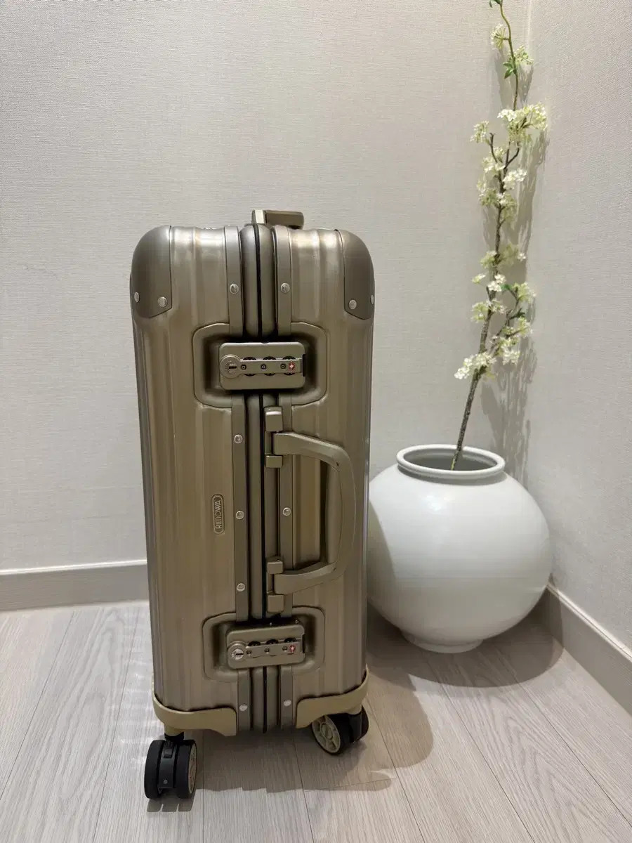 RIMOWA ORIGINAL CABIN TITANIUM GOLD COLOR | eBay