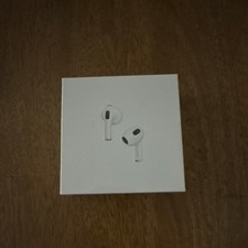 Apple AirPods Wireless Bluetooth In-Ear Earbuds White Built-In Mic Double