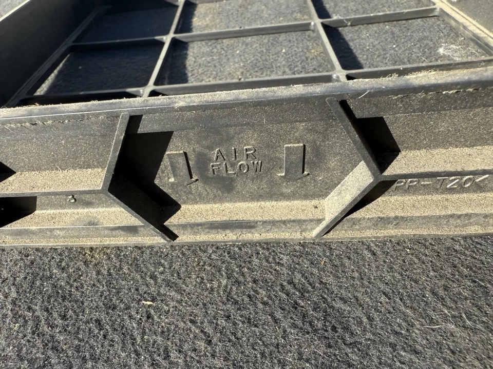 2007 Acura TL Type S 3.5L FWD Cabin Air Filter OEM - Image 3 of 4