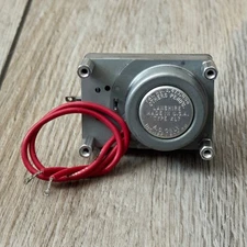 Lanshire XL7 Clock Motor 2" Shaft Motor Tested Working