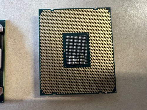 Paire de processeurs Intel Xeon SR2N2 E5-2690 v4 2,6 GHz 14 cœurs 135 W LGA2011-3 assortis - Photo 3/3