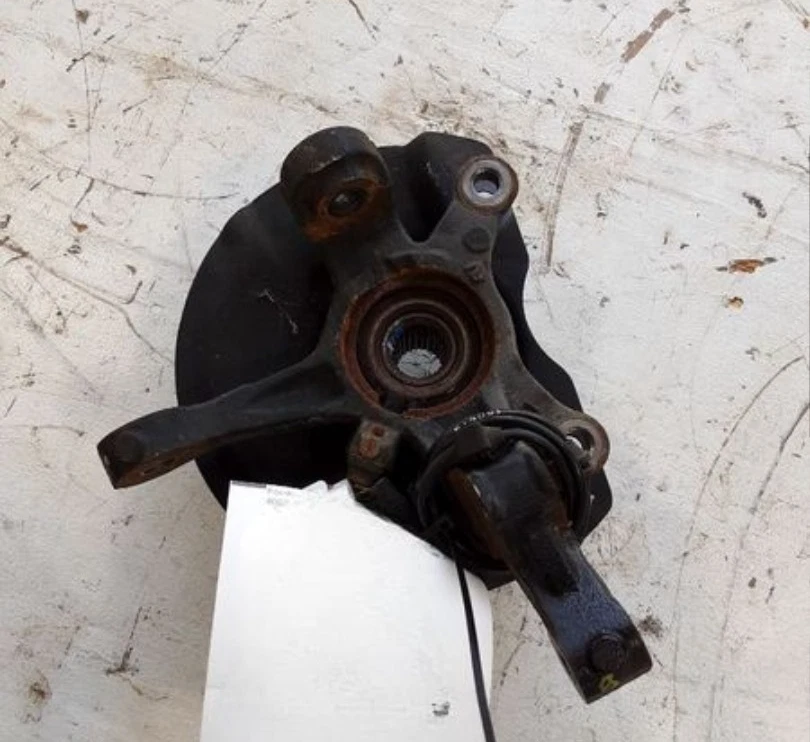 Conjunto de nudillo husillo de pasajero delantero derecho Mitsubishi Mirage 2014-2020 fabricante original Foto 2 de 4