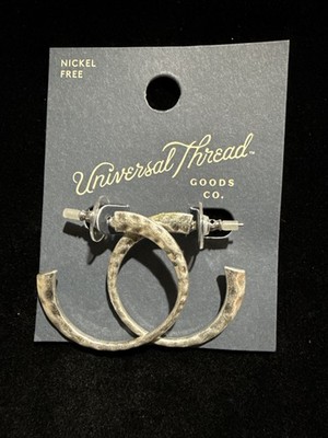 Universal Thread Goods Co. Silvertone Hoops (Lot #239)