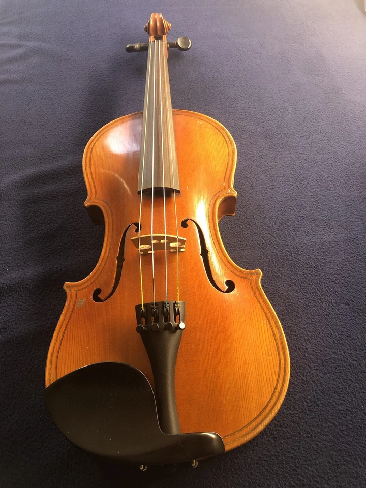 Beautiful Violin Labeled Giovan Paolo Maggini Bresein 1633 Totally Rebuilt - Image 3 of 4