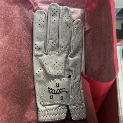 Sun Day Red Tiger Woods Hibrid Tour 2 Grey Glove Size MRH-M - Brand New