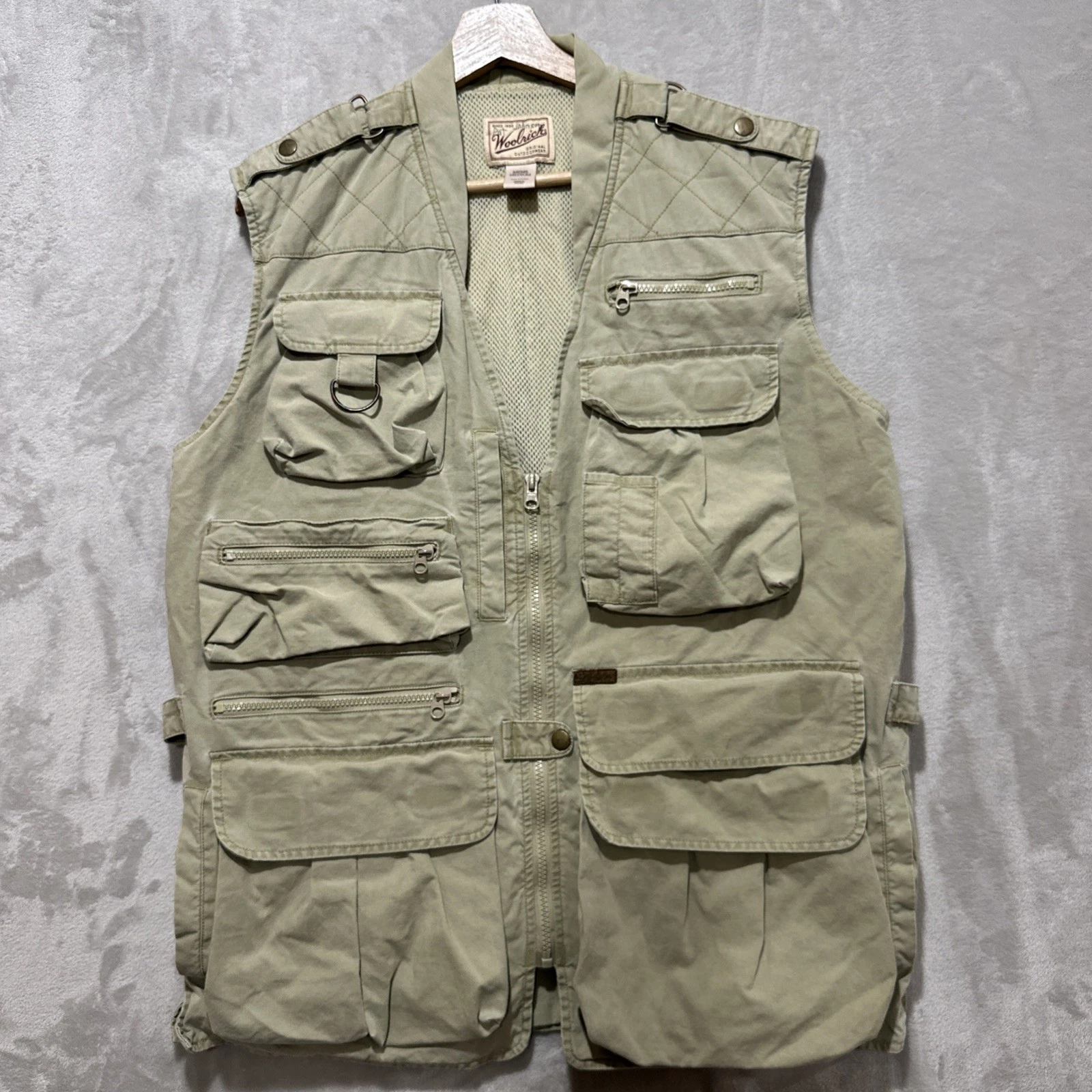 Vintage Woolrich Trail Fishing Vest Mens Size L Beige Cotton Outdoor Utility