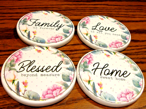 Set (4) Bellissimi Sottobicchieri Eleganti 4" Decorazione Floreale~CASA~AMORE~FAMIGLIA~BEATO 819 - Foto 3 di 4