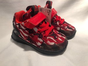 adidas rapidarun spiderman