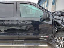 (LOCAL PICKUP ONLY) SIERRA150 2021 Front Door 2994930