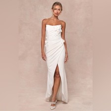 Lulus Glamorous Adoration White Strapless Floral Applique Maxi Dress Small NEW