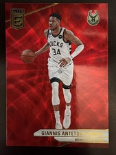 2023 Donruss Elite Giannis Antetokounmpo Red International #70