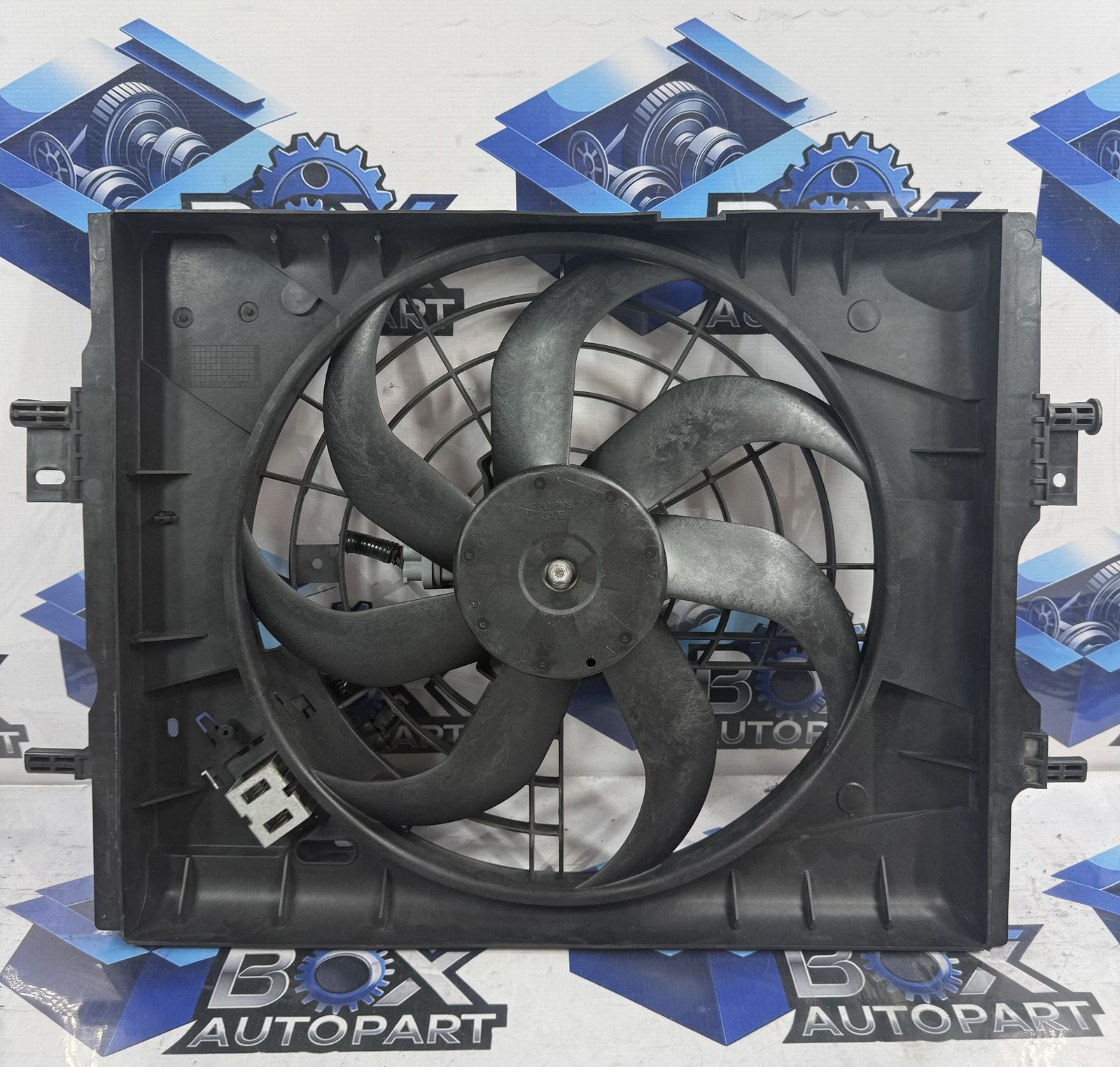2020-2021 NISSAN VERSA Radiator Cooling Fan Assembly 1.6L OEM