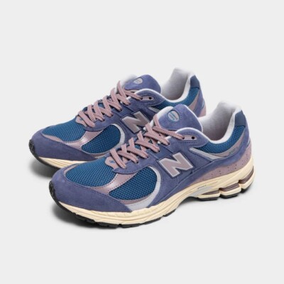 New Balance 2002R 