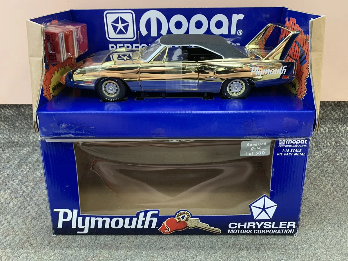 * ERTL 1/18 AMERICAN MUSCLE PLYMOUTH 1970 SUPERBIRD ANODIZED GOLD 1 OF 500 *ST