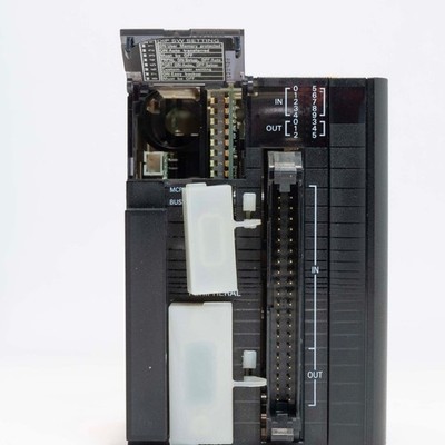 Omron CJ1M-CPU22 Ver. 3.0 PLC - No Battery (A1163)
