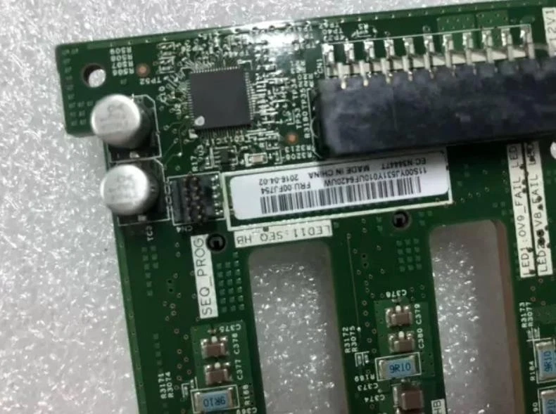 IBM X3650M5 3.5" 12-bay hard drive backplane 00FJ754 W/cables - Image 4 of 4