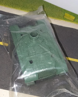 BONUX TANK PATTON CLE ou MINIALUXE ? 1/55 COMME NEUF DANS SACHET JAMAIS OUVERT - Photo 1/2
