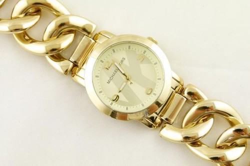 NEW-MICHAEL KORS RUNWAY TWIST GOLD TONE 