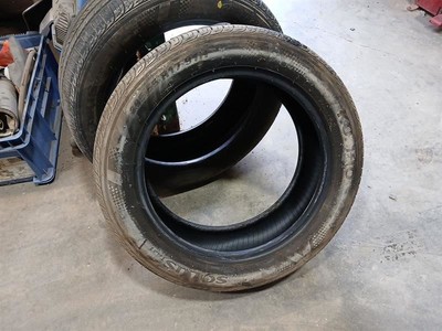 205/55 R17 91H Tire Kumho Solus 7/32 Tread Depth 2911368