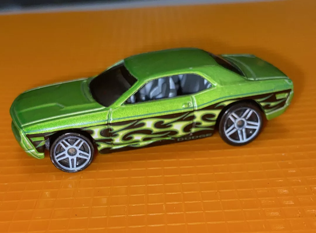 Dodge challenger best sale toy car walmart