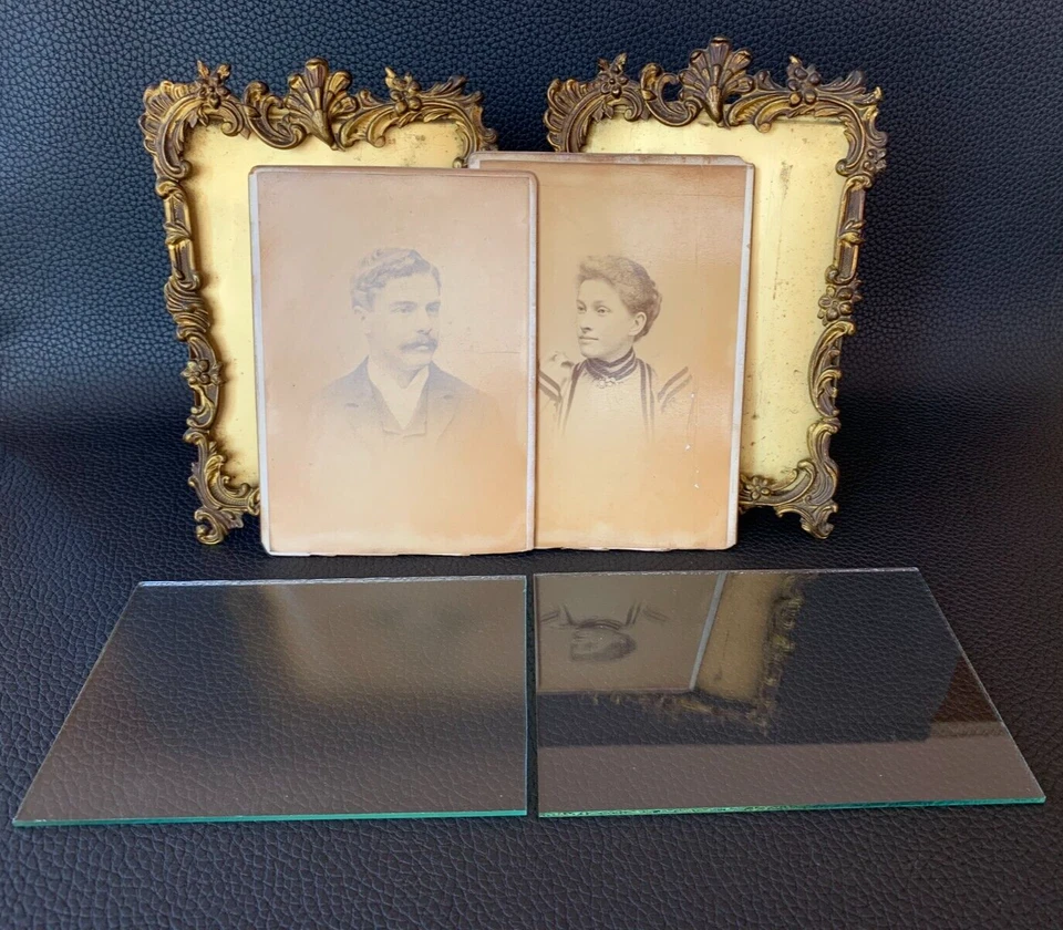 Antique French Gilt Embossed Brass Photo Picture Frame Easel Back Glass Front x2 - Image 3 of 4