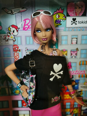 Barbie - tokidoki Barbie人形 Tokidoki Barbie Black Label 2015 - Walmart.com