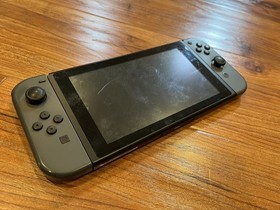 Nintendo Switch HAC-001 with Console Joy-Con, Dock, Charger