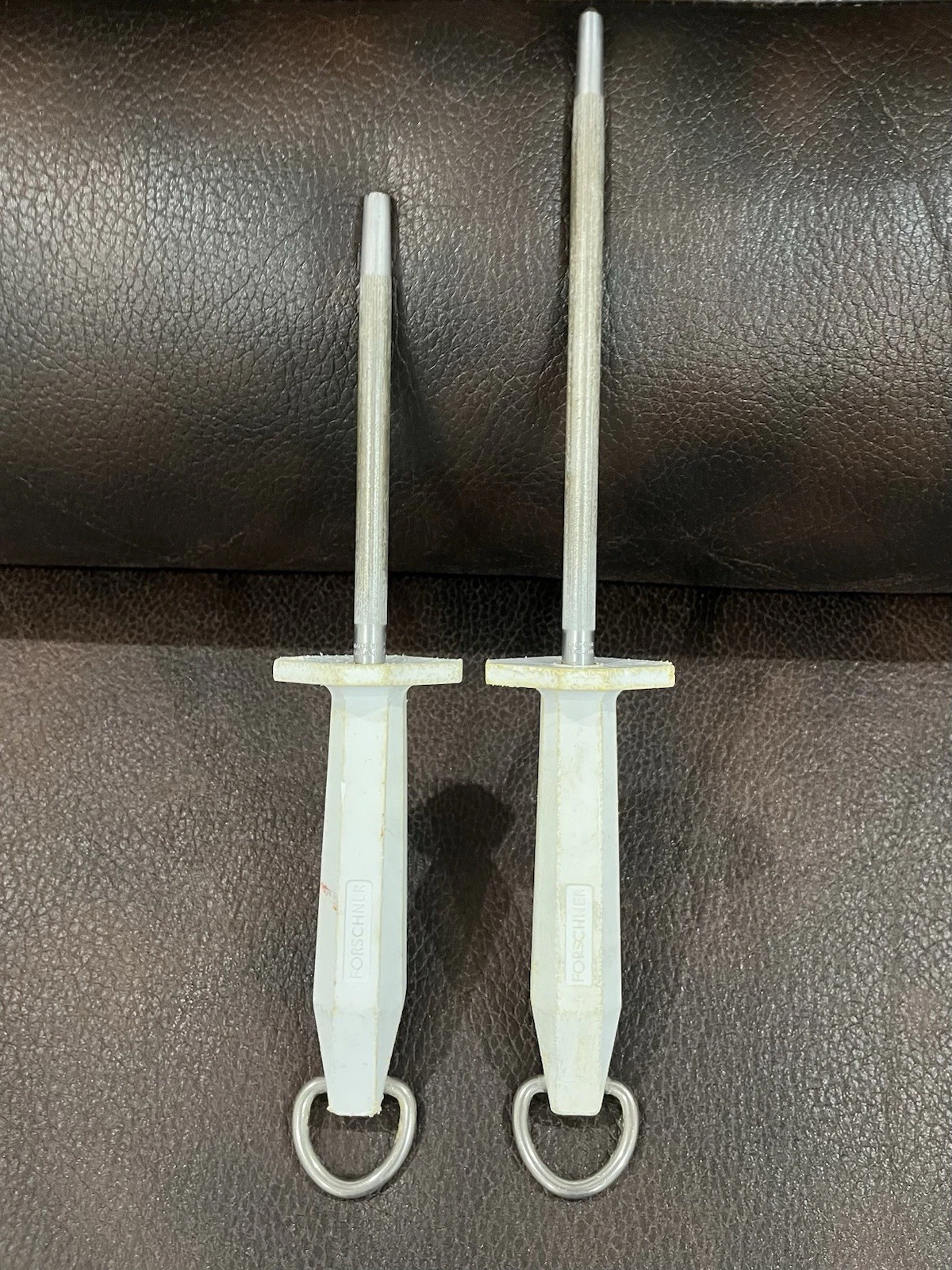 2 FORSCHNER Knife Sharpening Honing Tool England White Plastic Handle Pre Owned