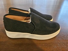 Steve Madden Gracyy Slip On Sneakers Womens 8 Black Perforated Platform Shoes