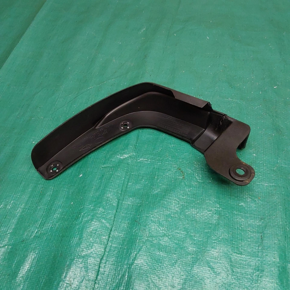 Juego de guardabarros delantero y trasero L & R 2010-2013 Kia Forte KOUP L & R OEM Foto 3 de 4