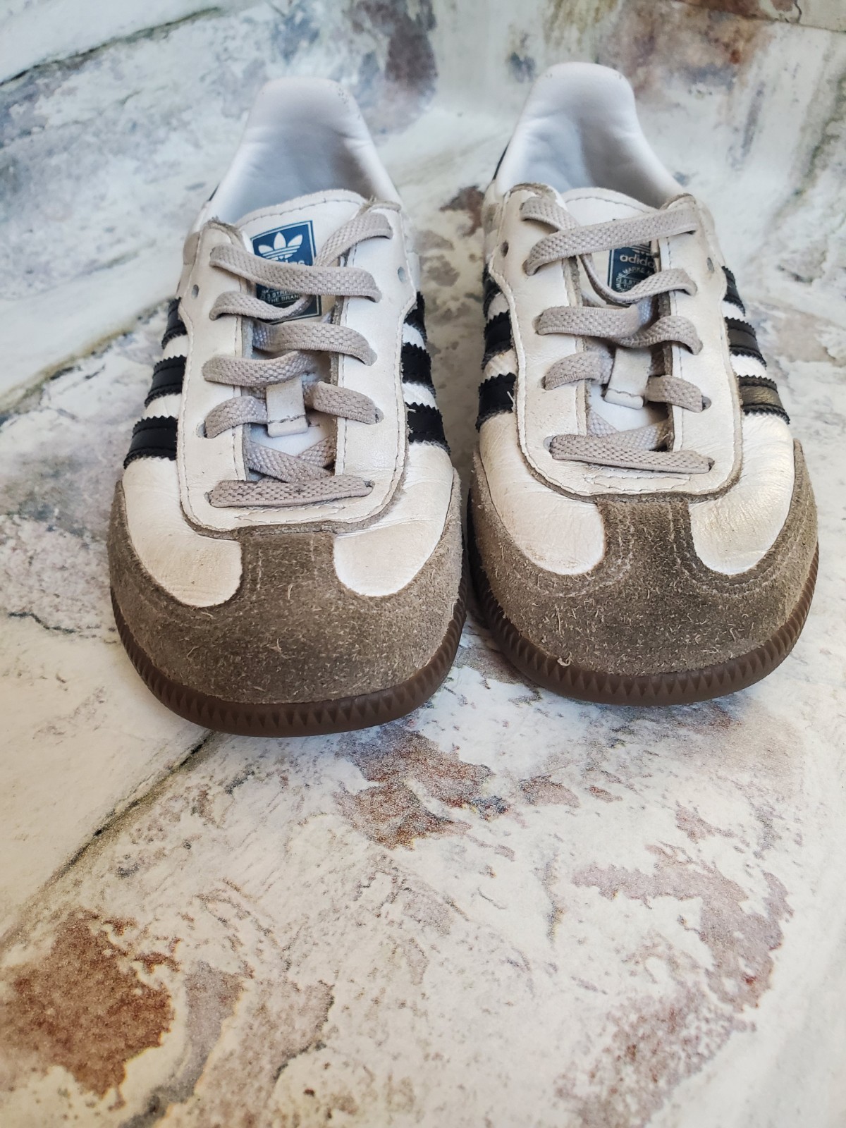 Adidas Kids Samba Sneakers in White and Black Size 9K thumbnail 3