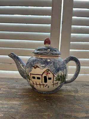 Cooks Bazaar Holly Mountain Lodge Teapot Blue Sponge Cabin Snow Winter 
