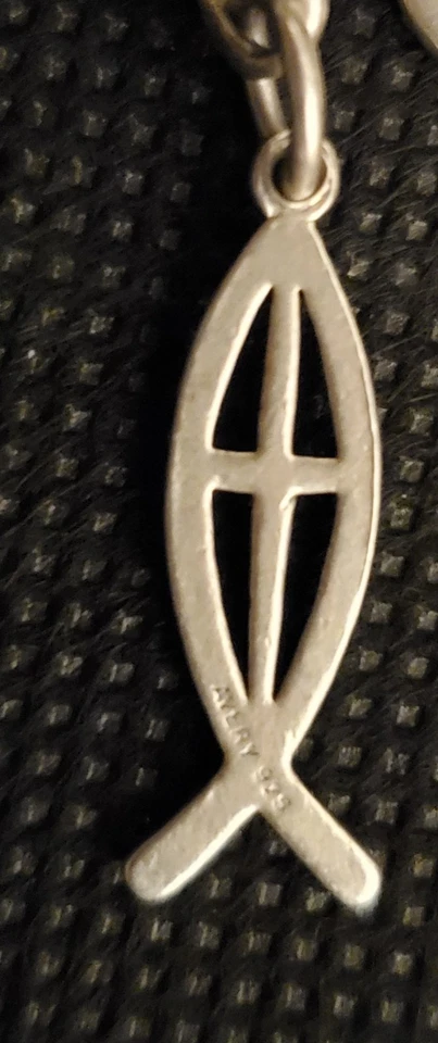 James Avery Plata Esterlina Cruz Ichthus Pez Dije Retirado Foto 2 de 2