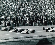 BOBBY UNSER GRAHAM HILL JOE LEONARD MARIO ANDRETTI 1968 INDY 500  START PACE LAP