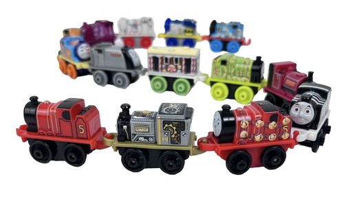 Thomas & Friends Minis Batman, Space Gordon, Breakfast Thomas + ¡Más! Lote de 14 - Imagen 5 de 16