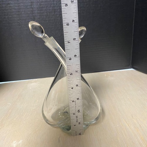 VIntage Clear Glass Oil Vineter Hugging Cruets With Stoppers • Pretty! - Picture 9 of 14