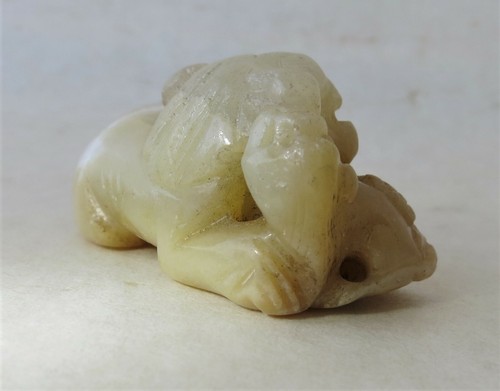Two antique Chinese Jade Pendants of Animals - Picture 10 of 10