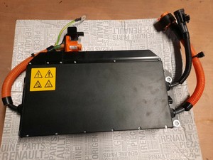 Chargeur Convertisseur Batterie Renault Twizy 296055206r Neuf Ebay