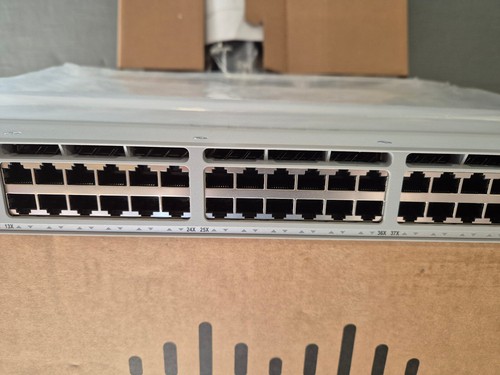 CISCO SWITCH CATALYST 9300 48PoE+ NEW OPEN BOX - Imagen 5 de 16