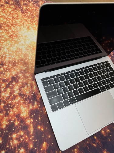 2017 Apple Macbook Pro 13" i5 2.3GHZ 8GB 256GB SSD. SILVER. OS Ventura - Picture 3 of 6