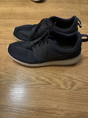 navy roshe runs