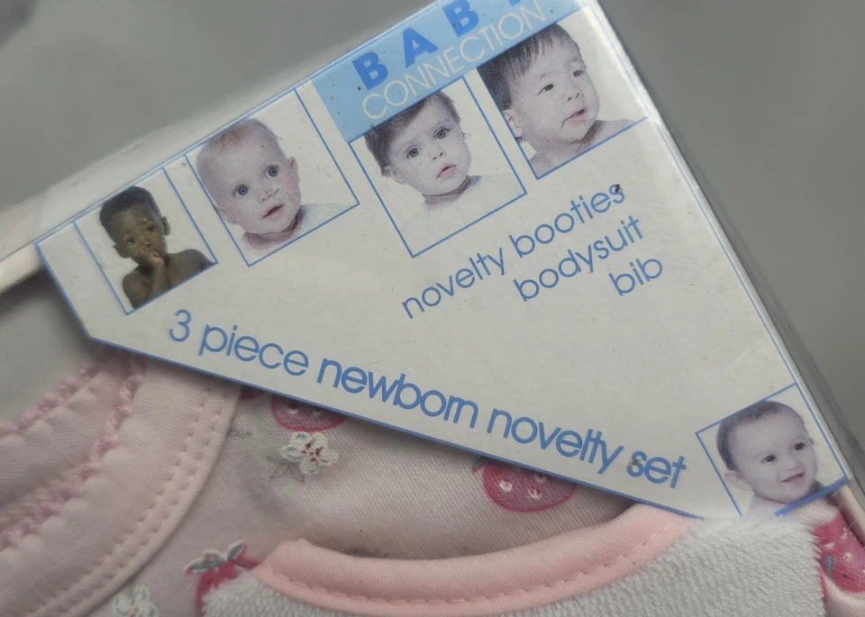 Vintage Baby Connection 3 Piece Newborn Girls Novelty Set Bib Bodysuit Booties  - Image 4 of 4